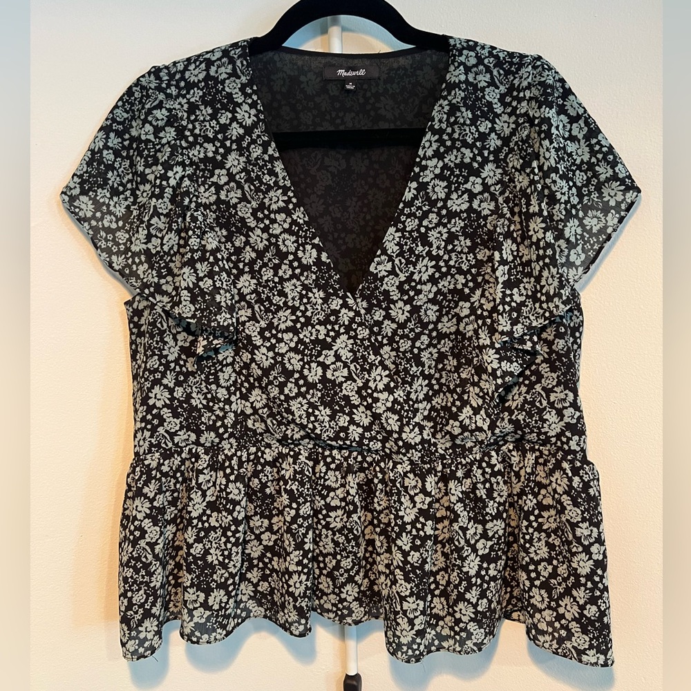 Madewell flowy wrap top with peplum waist - EUC